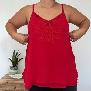 Torrid Lace Detailed Flowy Tank